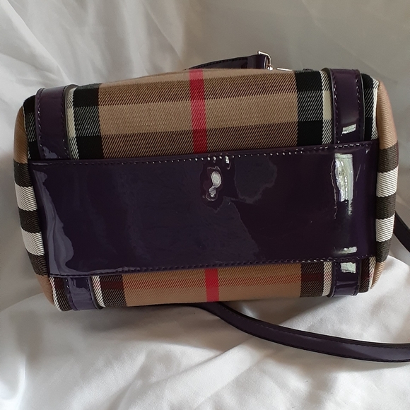 Handbag - Picture 4 of 5